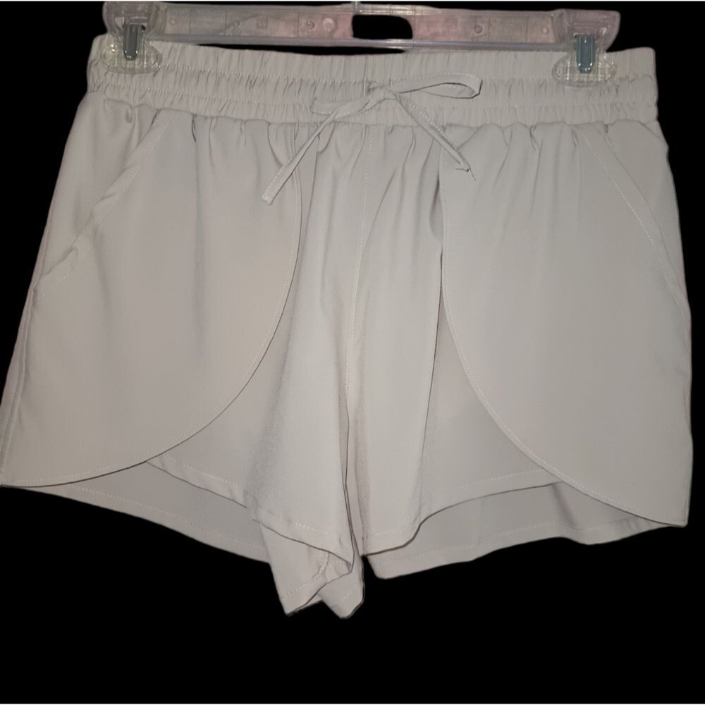 Sincerely Jules Athletic Shorts size Large